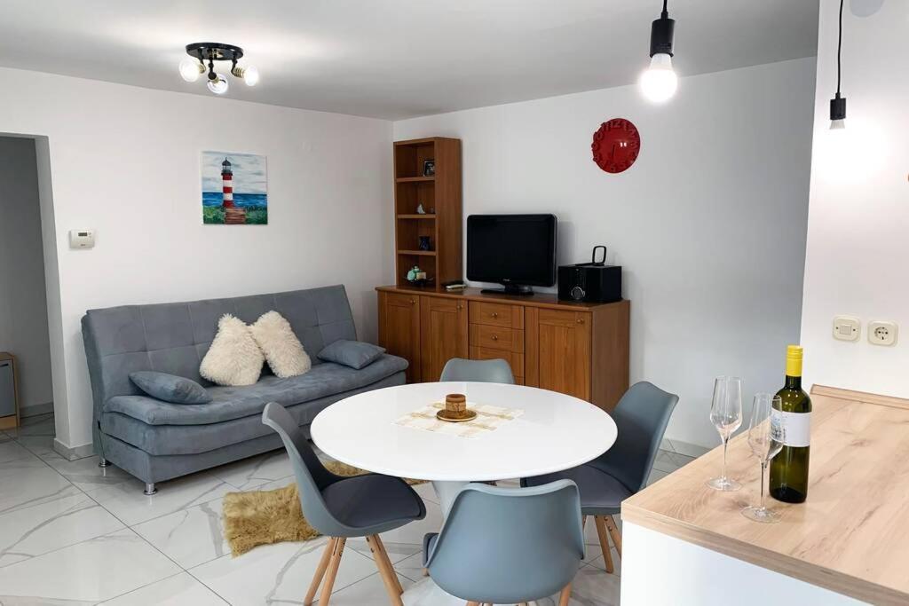 New Apartment Ema I Krk Town Exterior foto